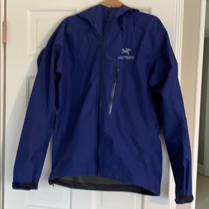 Men’s Beta Hybrid Arc’teryk jacket